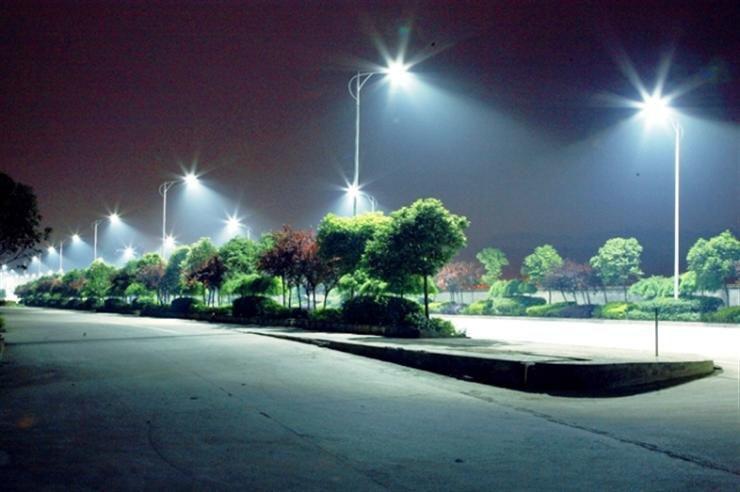Thi công lắp đặt cột đèn chiếu sáng đường phố Nghệ An